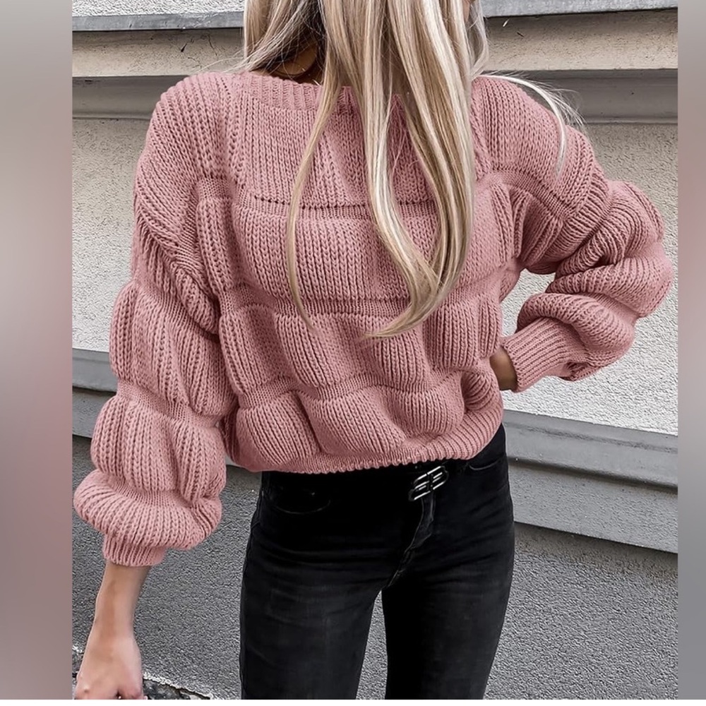 Dusty Pink Crew Neck Sweater with Textured Knit